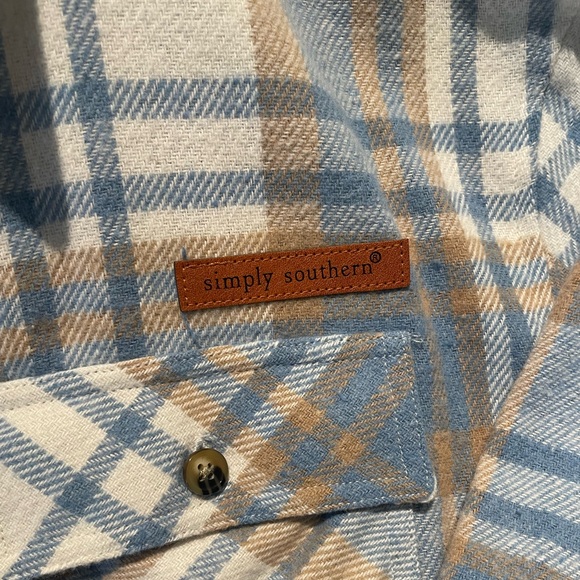 Simply Southern Flannel, like new - Picture 2 of 5